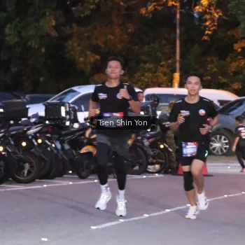 Runner Photo 3781124