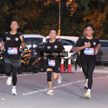 Runner Photo 3781154