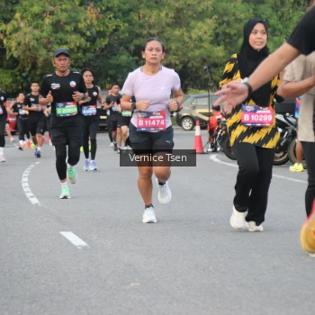 Runner Photo 3781184