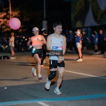 Runner Photo 3781244
