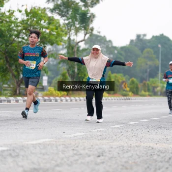 Runner Photo 3781258