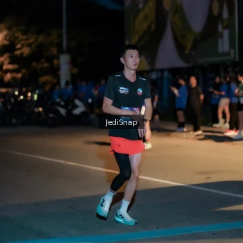 Runner Photo 3781370