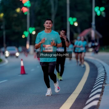 Runner Photo 3781452