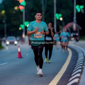 Runner Photo 3781471