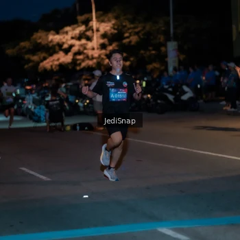 Runner Photo 3781491