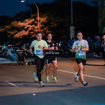 Runner Photo 3781563