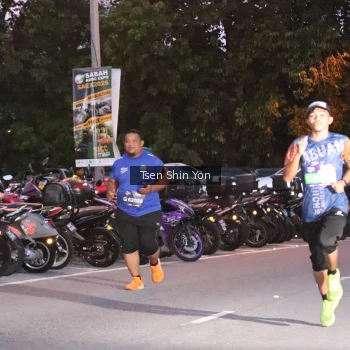 Runner Photo 3781664