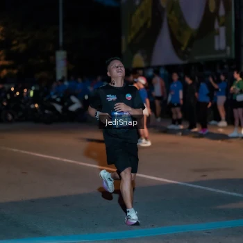Runner Photo 3781668