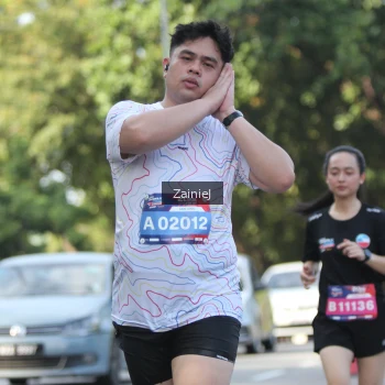 Runner Photo 3781673