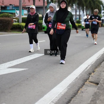 Runner Photo 3781675