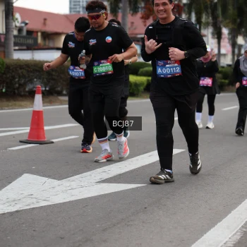 Runner Photo 3781682