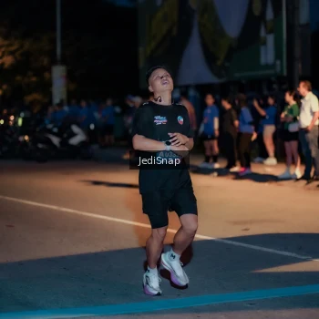 Runner Photo 3781697