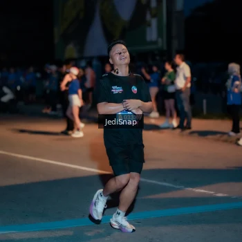 Runner Photo 3781723