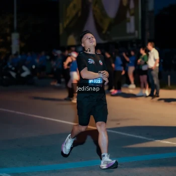 Runner Photo 3781734