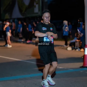 Runner Photo 3781756