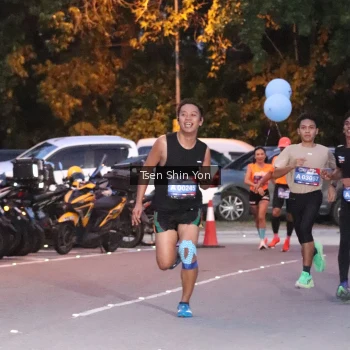 Runner Photo 3781759