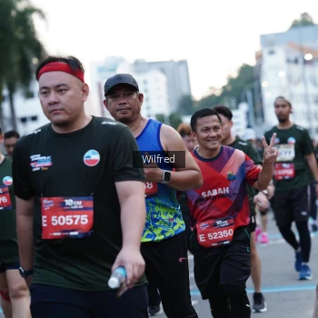 Runner Photo 3781792