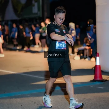 Runner Photo 3781810