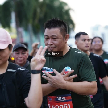 Runner Photo 3781843
