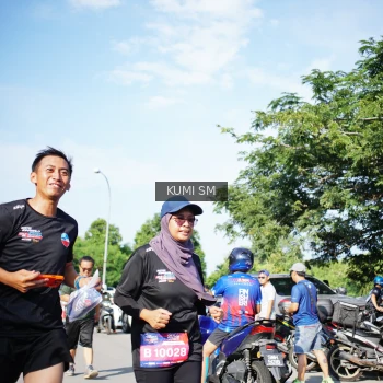 Runner Photo 3781860