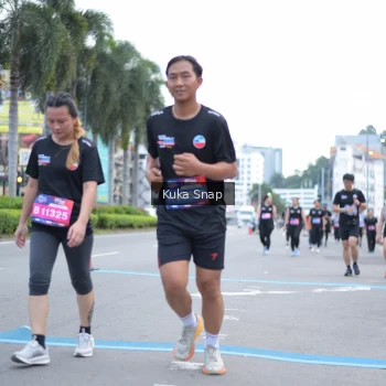 Runner Photo 3781892