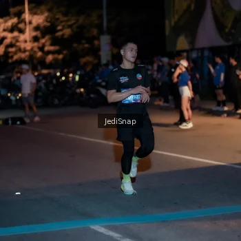 Runner Photo 3781959