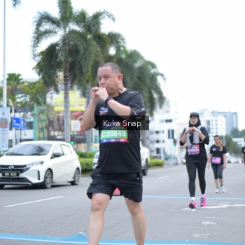 Runner Photo 3782027
