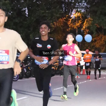 Runner Photo 3782062