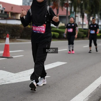 Runner Photo 3782065