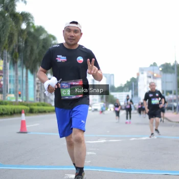 Runner Photo 3782107