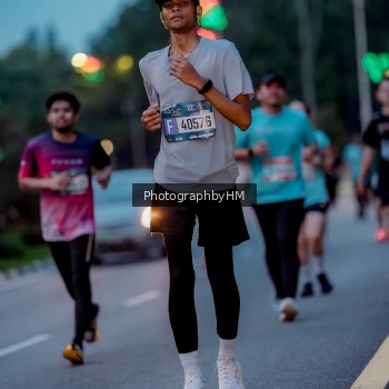 Runner Photo 3782134