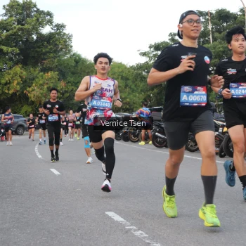 Runner Photo 3782154