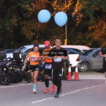 Runner Photo 3782173