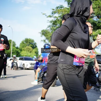 Runner Photo 3782216
