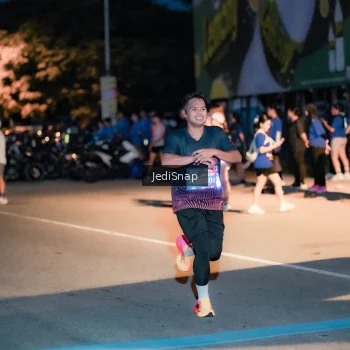 Runner Photo 3782219