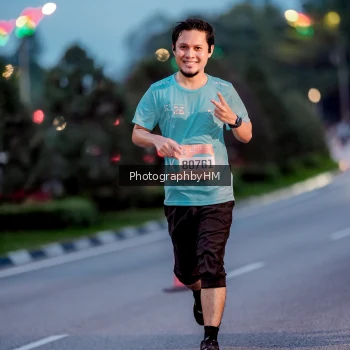 Runner Photo 3782250