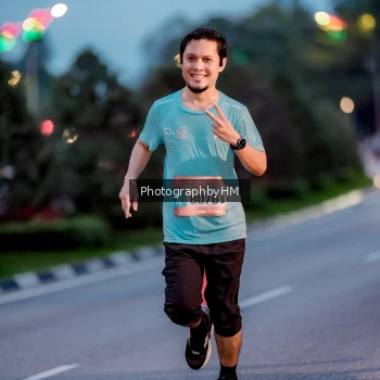 Runner Photo 3782265