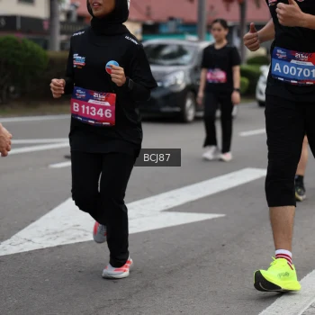 Runner Photo 3782399