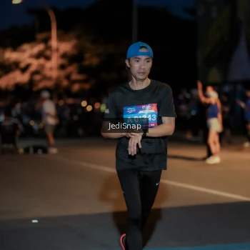 Runner Photo 3782401