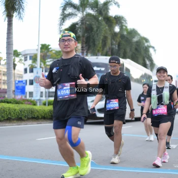 Runner Photo 3782405
