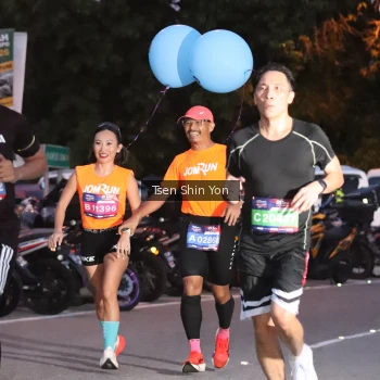 Runner Photo 3782457