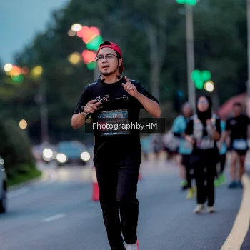 Runner Photo 3782473