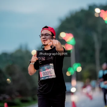 Runner Photo 3782500