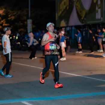 Runner Photo 3782504