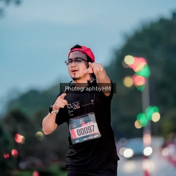 Runner Photo 3782506