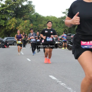 Runner Photo 3782509