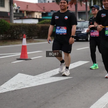 Runner Photo 3782517