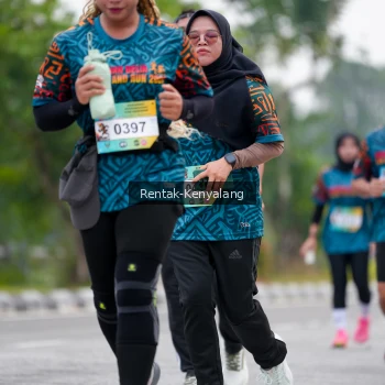 Runner Photo 3782536