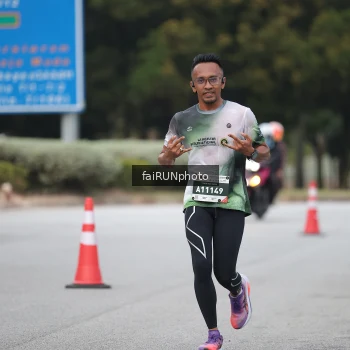 Runner Photo 3782543