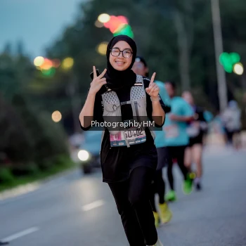 Runner Photo 3782546